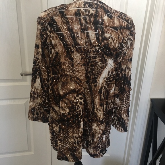 JM Collection Top - Picture 3 of 5